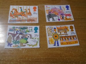 Great Britain  #  1031-34  MNH