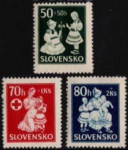 ✔️ SLOVAKIA 1943 - RED CROSS CHILDREN WELLFARE - SC. B11/B13 MNH OG [SK112]