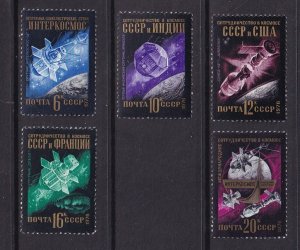 Russia  #4489-4493  MNH  1976 Interkosmos program . complete set
