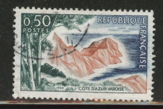 France Scott 1069 Used