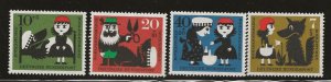 GERMANY   SC #  B372 - 5    MNH