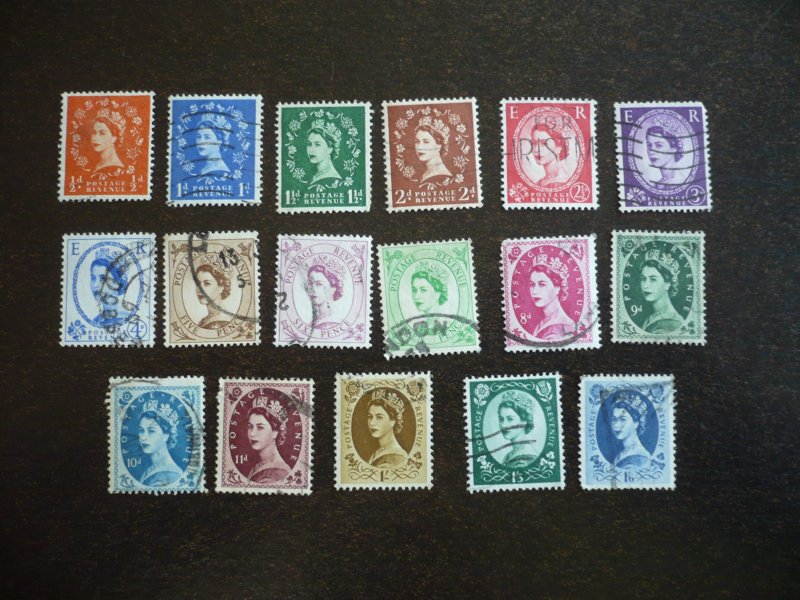 Stamps - Great Britain - Scott#292-308 - Used Set of 17 Stamps