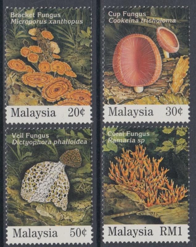 XG-AN927 MALAYSIA - Mushrooms, 1995 Nature, 4 Values MNH Set