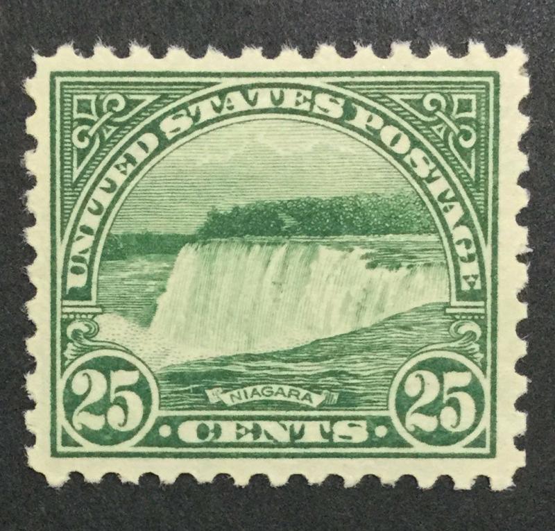 MOMEN: US #568 MINT OG NH VF+ #24344