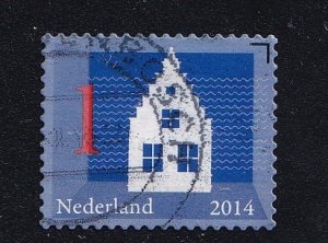 Netherlands  #1461d  used  2014  Dutch items 1  step-gable roof