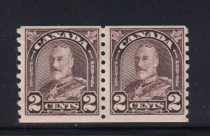 Canada Scott # 182 Pair VF mint never hinged nice color scv $ 56 ! see pic !