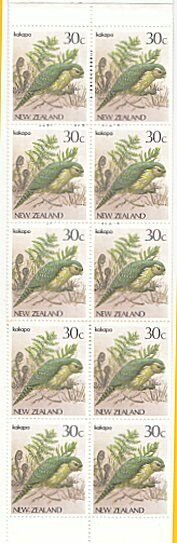 NEW ZEALAND $3.30 Booklet with pane of 30c Kakapo / Bird MNH................E318