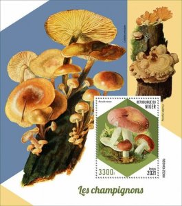 Niger 2021 MNH Mushrooms Stamps Fungi Rusula Mushroom Nature 1v S/S