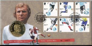 2006 Royal Mail / Mint - World Cup Winner - Bobby Moore Medallic Coin Cover