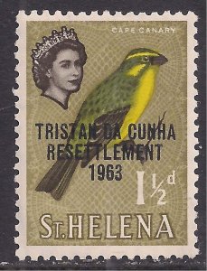 Tristan Da Cunha 1963 QE2 1 1/2d Ovpt Resettlement 1963 MM SG 56 ( F83 )