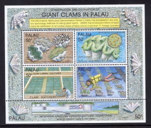 Palau 294 MNH,  Giant Clams Souvenir Sheet from 1991.