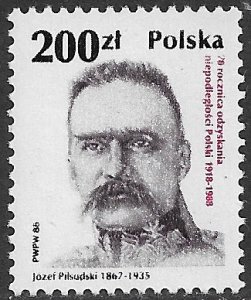 POLAND 1988 200z Josef Pilsudski National Leaders Issue Sc 2879 MNH