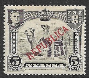 NYASSA 1911 5r CAMELS Overprint Issue Sc 52 MH