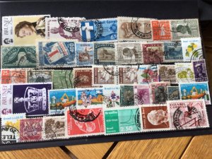 Super World mounted mint & used stamps for collecting A13015