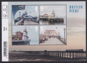 GB 3641 MS3641 Seaside Architecture British Piers miniature sheet MNH 2014