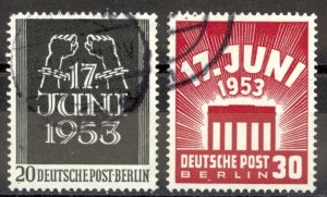 Germany Berlin Sc# 9N99-9N100 Used (a) 1953 Arms Breaking Chains