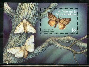 ST. VINCENTT GRENADINES MOTHS-WORLDWIDE SHEET & SOUVENIR SHEET MINT NH 