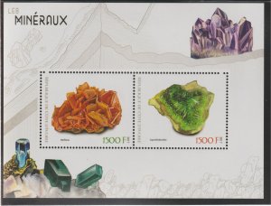 MINERALS  perf sheet containing two values mnh