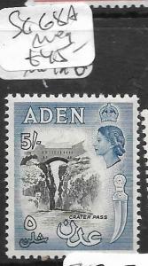 ADEN (P0704B) QEII  5/-  SG 68A   MOG