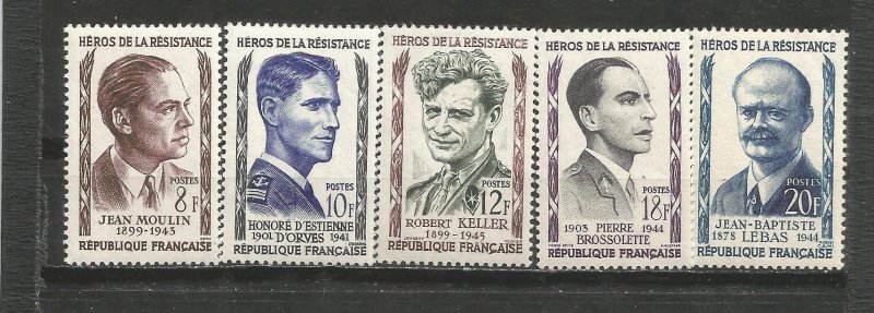 France #  826-830 MNH