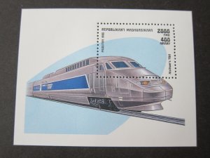 Madagascar 1993 Sc 1207 Train set MNH