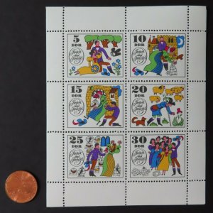 HuskyStamps ~ Germany DDR #1092a, Mini-Sheet of 6, MNH, Fairy Tales,  4 pictures