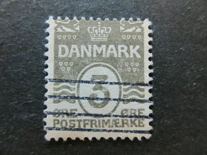 A4P56F18 Denmark 1905-17 3rd Perf 13 Used-