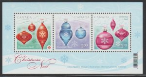 Canada 2411 Christmas S.S.