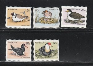 Australia 682-686 Set MH Birds