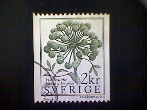 Sweden (Sverige), Scott #1490, used (o), 1984, Angelica Flower, 2k, gray green