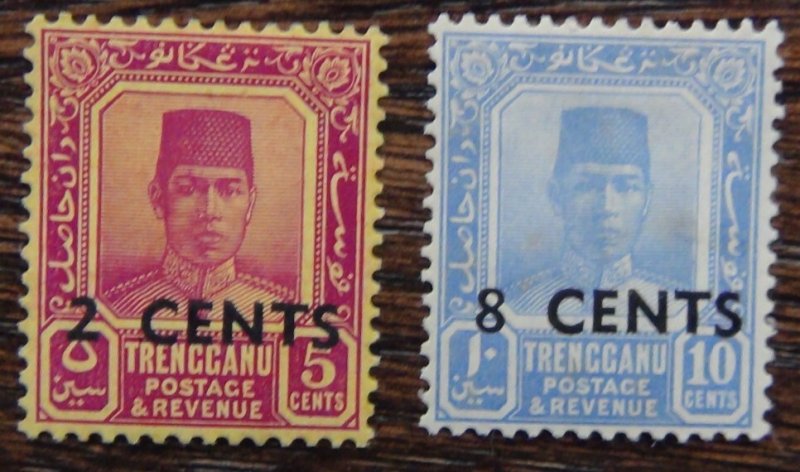 Trengganu 1941 Overprints 2c on 5c Toned 8c on 10c MM