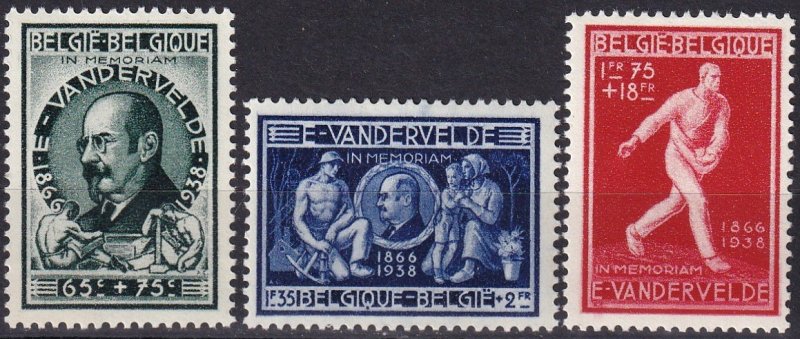 Belgium #B423-5  F-VF Unused CV $6.00 (Z2007)