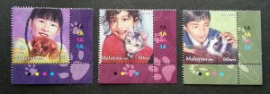 *FREE SHIP Children Pets Malaysia 2011 Cat Dog Rabbit Animal (stamp color) MNH