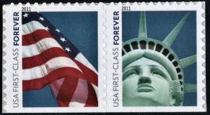 SC#4559-60 (44¢) Statue of Liberty & Flag Pair (2011) SA