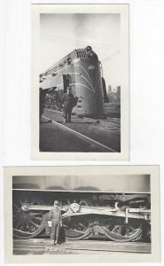 1930s - 2 photos of a C&NW RR Streamliner  - Ephemera 1201