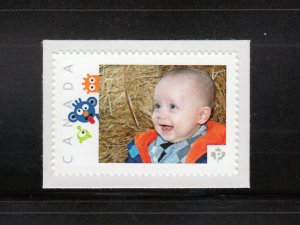 BABY BOY on HALLOWEEN HAYSTACK = Picture Postage stamp MNH Canada 2013 [p4f12/3]