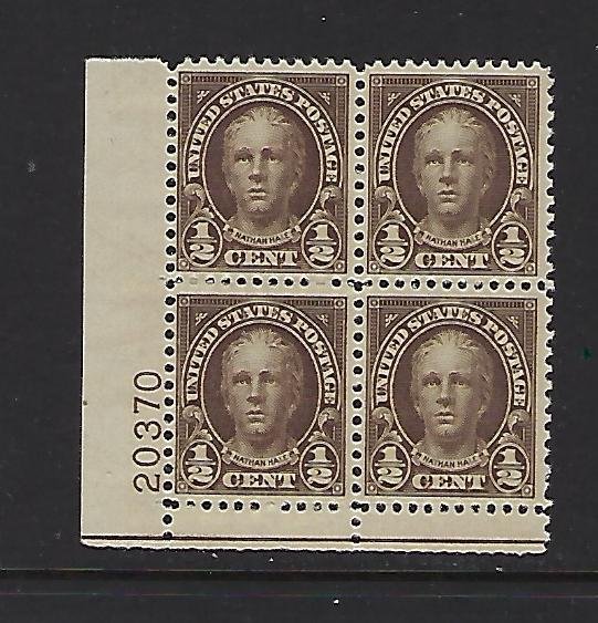 US #653 1929 PLATE # BLOCK OF 4 - 1/2C  PERF 11X10 1/2 -MINT NEVER HINGED