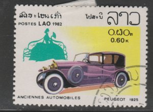 Laos 414 Classic Automobiles 1982