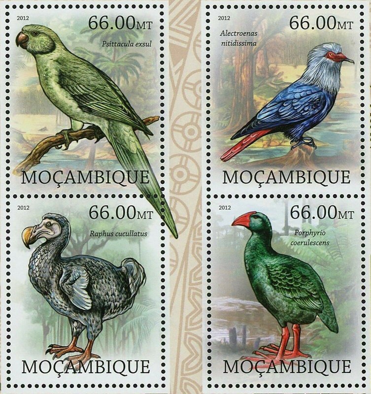 Birds Stamp Psittacula Exsul Porphyrio Coerulescens Raphus Cucullatus S/S MNH