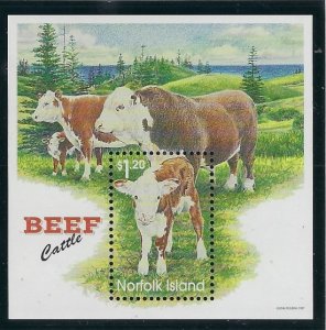 Norfolk Is 616 MNH 1997 Beef Cattle souvenir sheet (ak3442)