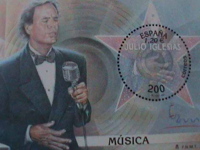 ​SPAIN-SC#3068a-ESPANA'2000-WORLD STAMPS SHOW-JULIO LGLESIAS-SINGER MNH S/S