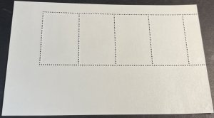 CANADA # 1947--MINT NEVER/HINGED--SOUVENIR SHEET--2002