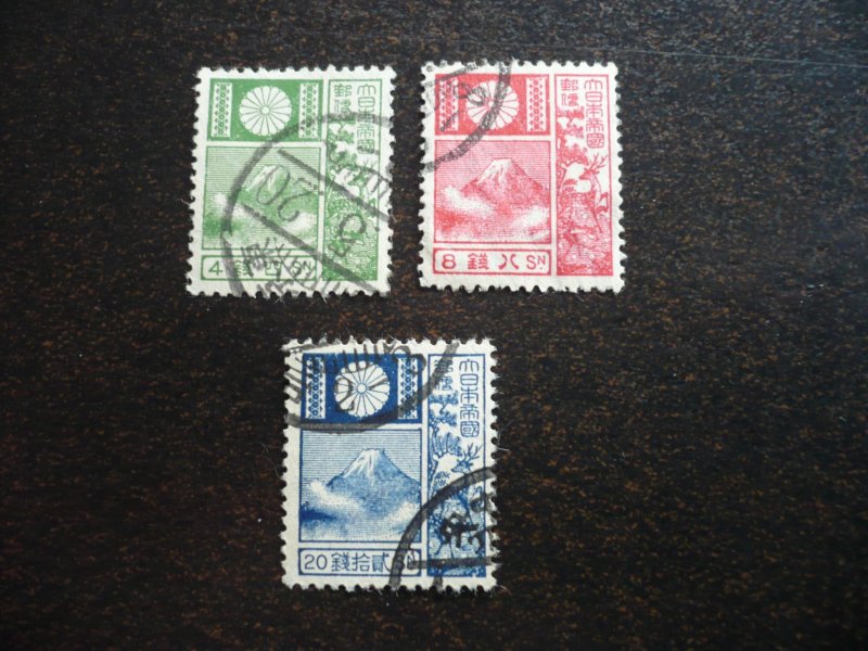 Stamps - Japan - Scott# 171,173,175 - Used Part Set of 3 Stamps