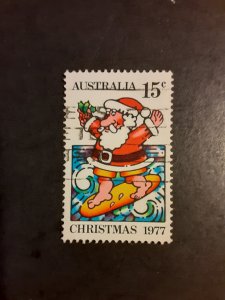 Australia #669                 Used