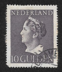 Netherlands Scott 281 Used H - 1946 10g Queen Wilhelmina H/V of Set - SCV $22.00