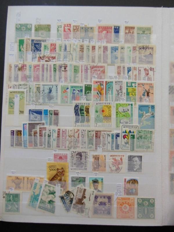 WORLDWIDE : Letters J-L Mint & Used collection with many Better singles & sets