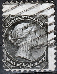 Canada Small Queen #34 with lattice edge,  (434)