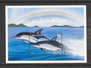 FISH - GRENADA #2590 DOLPHINS MNH