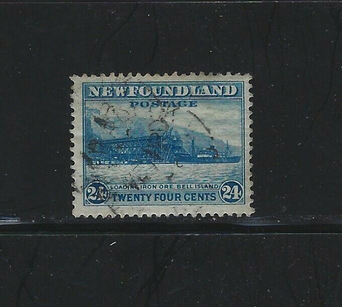 NEWFOUNDLAND - #210 - 24c LOADING ORE, BELL ISLAND USED STAMP (1932)