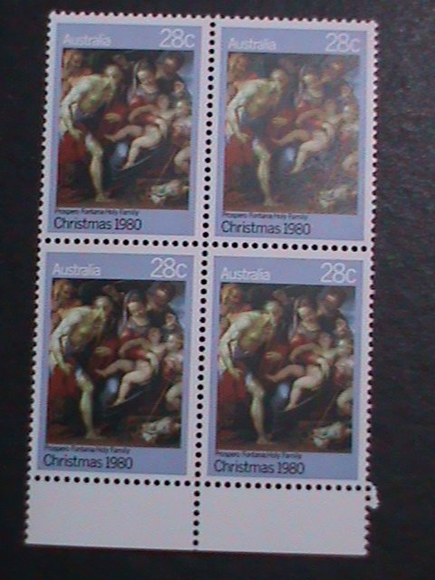 ​AUSTRALIA-1980 SC#757-CHRISTMAS-HOLLY FAMILY-PAINTING MNH  BLOCK VERY FINE